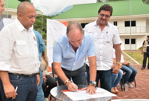 COMFACESAR RECIBIÓ OPERACIÓN DEL COMPLEJO TURÍSTICO LOS KIOSCOS DE MANAURE COMFACESAR RECIBIÓ OPERACIÓN DEL COMPLEJO TURÍSTICO LOS KIOSCOS DE MANAURE